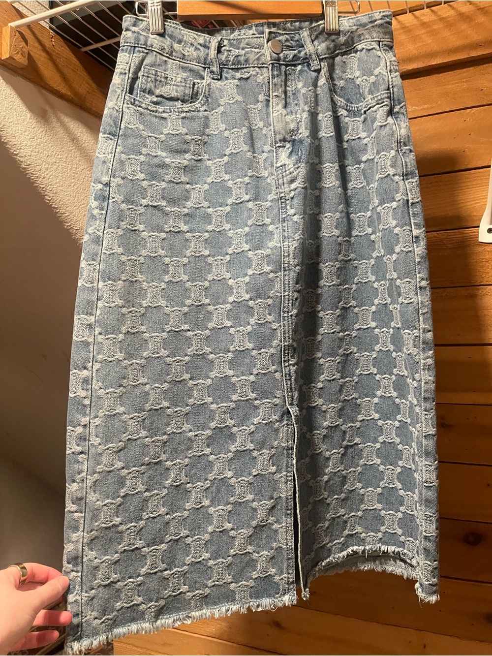 Light Jean Geometric Pattern Denim Midi Skirt